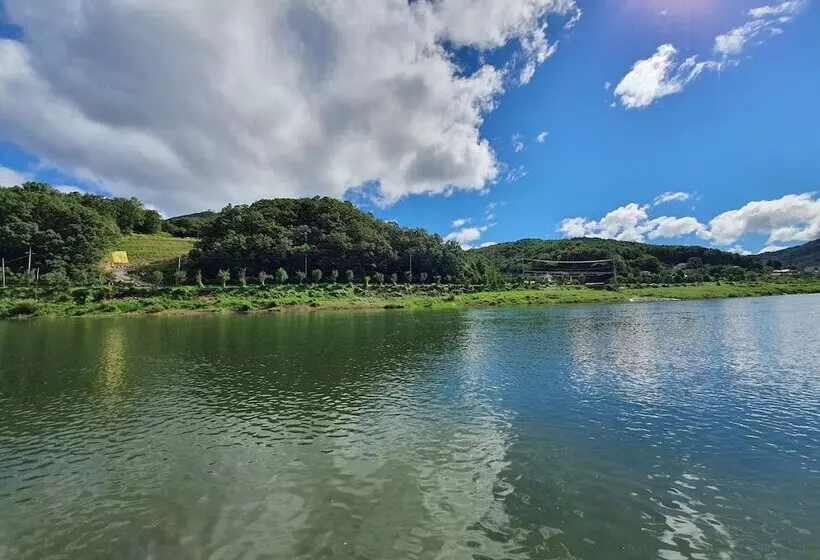 Noilriver Pension