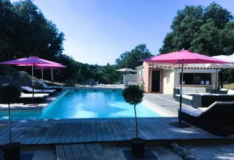 ペンション Au Gre Du Sud