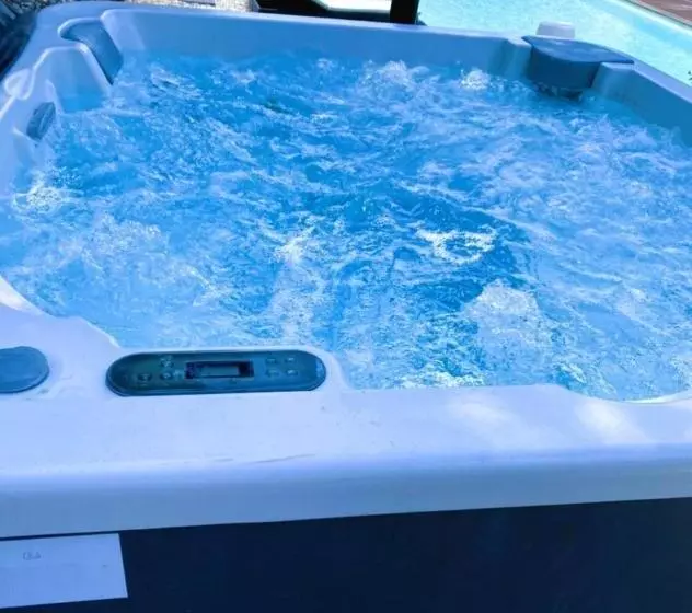 ペンション Au Gre Du Sud