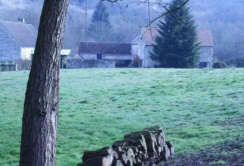 Aamiaismajoitus (B&B) Chez Fred Et Cecile