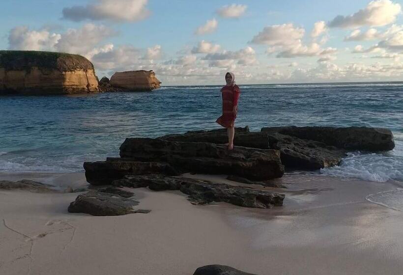 Bed and Breakfast Ekas Garden Bungalow