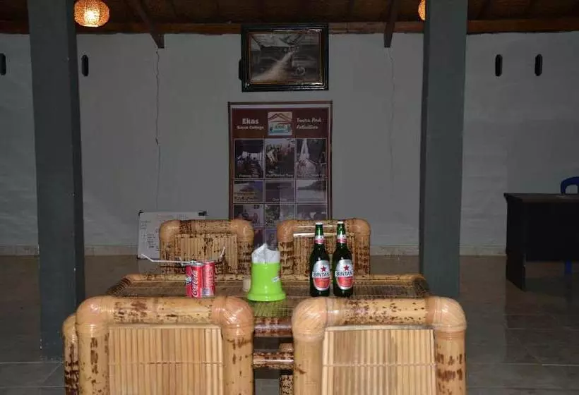 ベッドアンドブレックファースト Ekas Garden Bungalow