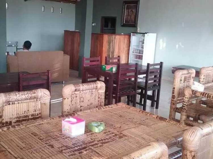 ベッドアンドブレックファースト Ekas Garden Bungalow