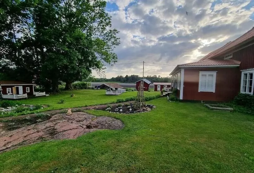 Aamiaismajoitus (B&B) Paradiset