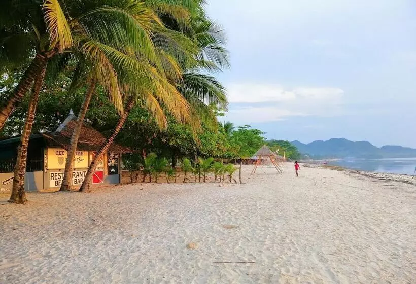 Hotelli Andnindot Garden Resort