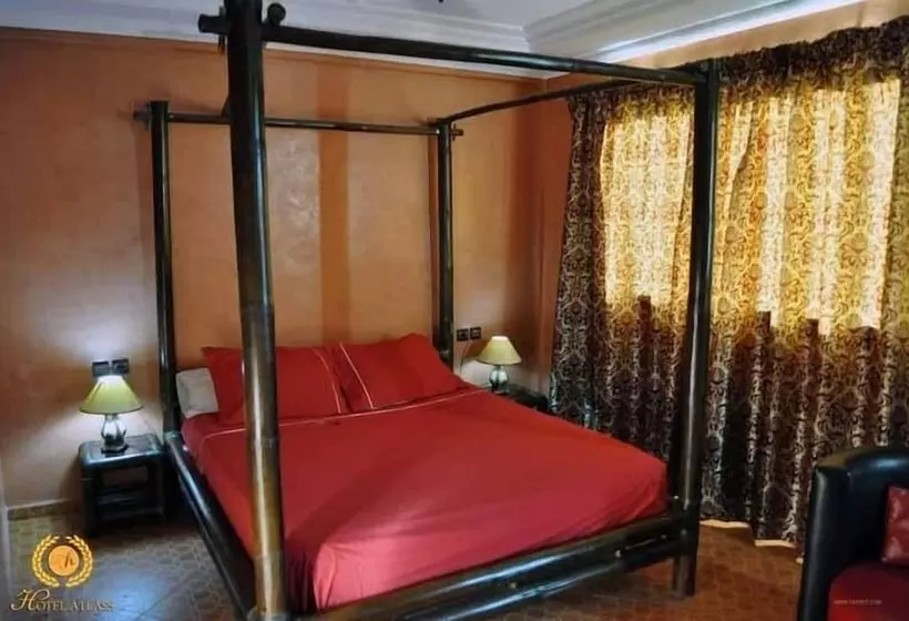 ホテル Auberge Khenifra