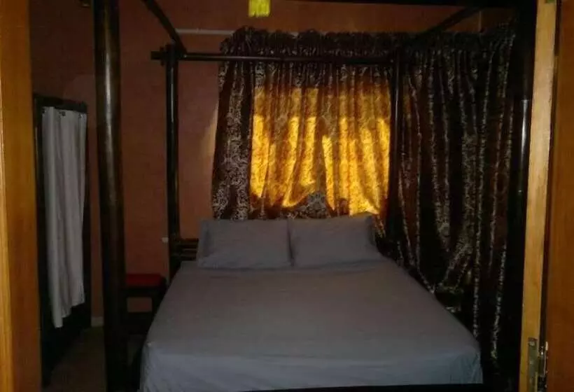 ホテル Auberge Khenifra