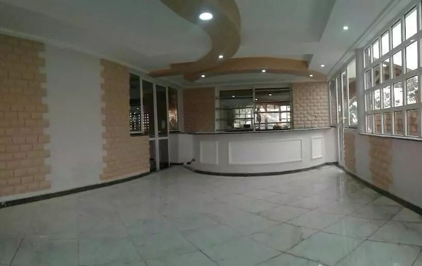 ホテル Auberge Khenifra