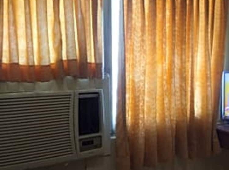 Hotel Krishna Tourist Home