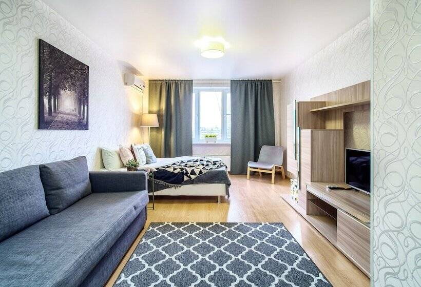 ホテル Kvartalapartments On Volzhskaya Naberezhnaya, 19