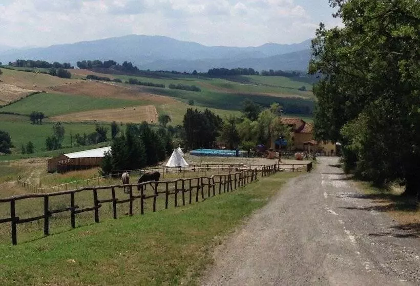 田舎風ホテル Toscana Ranch