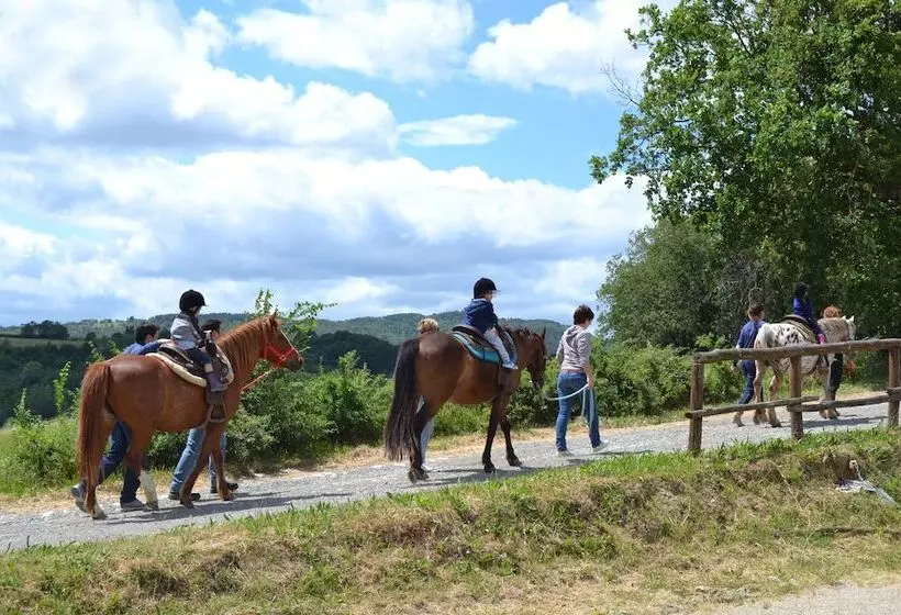 田舎風ホテル Toscana Ranch