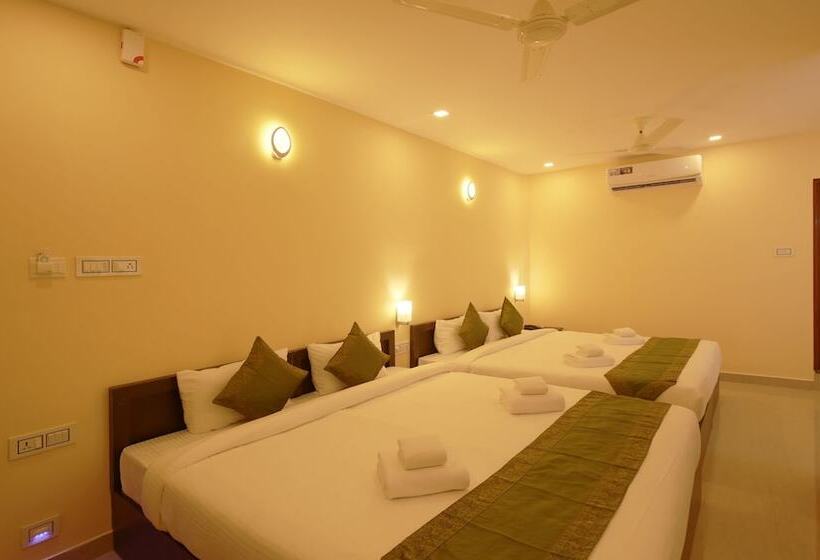 בית מלון כפרי Treebo Trip Zion Plaza