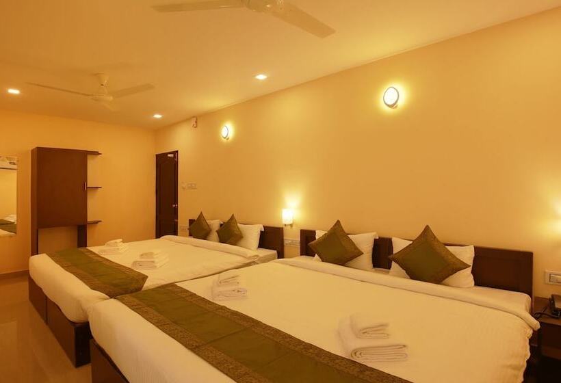 בית מלון כפרי Treebo Trip Zion Plaza