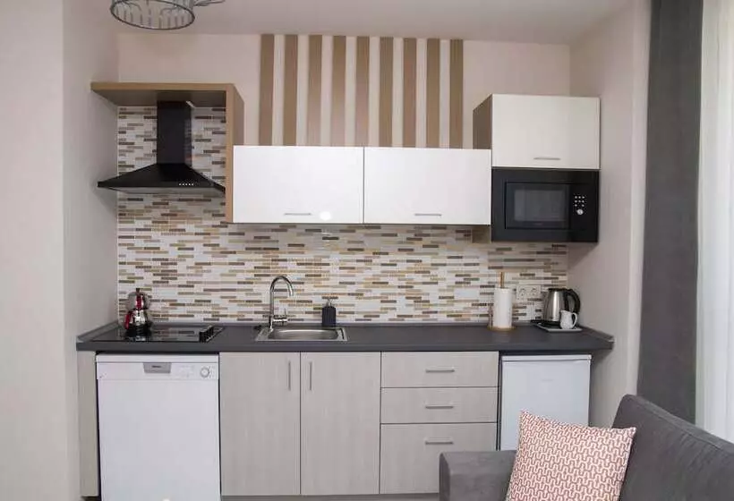 Zin D Home Otel Alemdağ