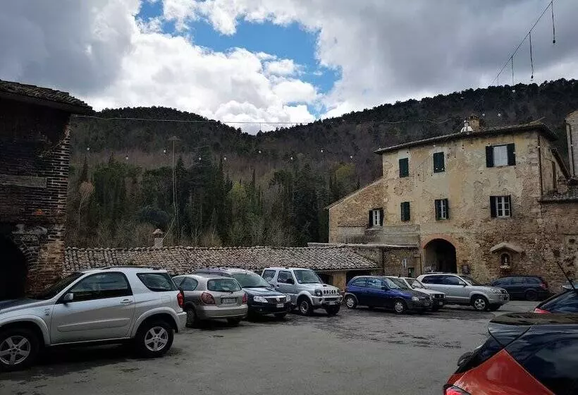 ペンション Antico Borgo Di Torri