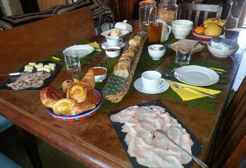 פנסיון B&b   Le Clos Aux Masques