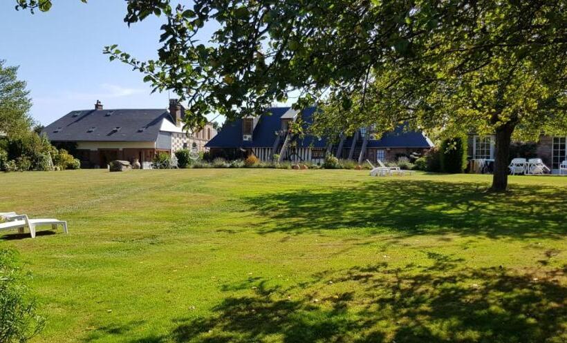 פנסיון B&b   Le Clos Aux Masques