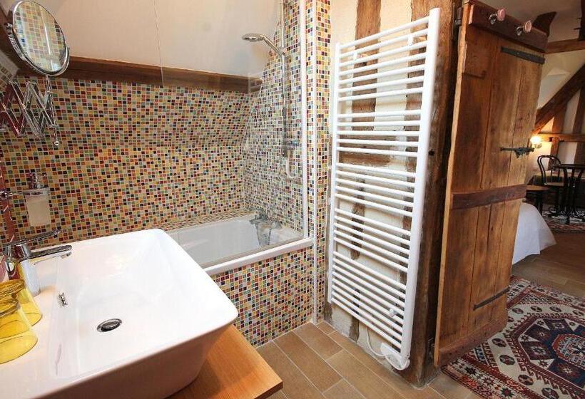 פנסיון B&b   Le Clos Aux Masques