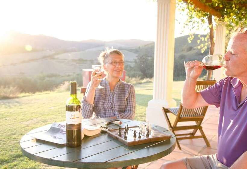 ペンション Bushmanspad Estate