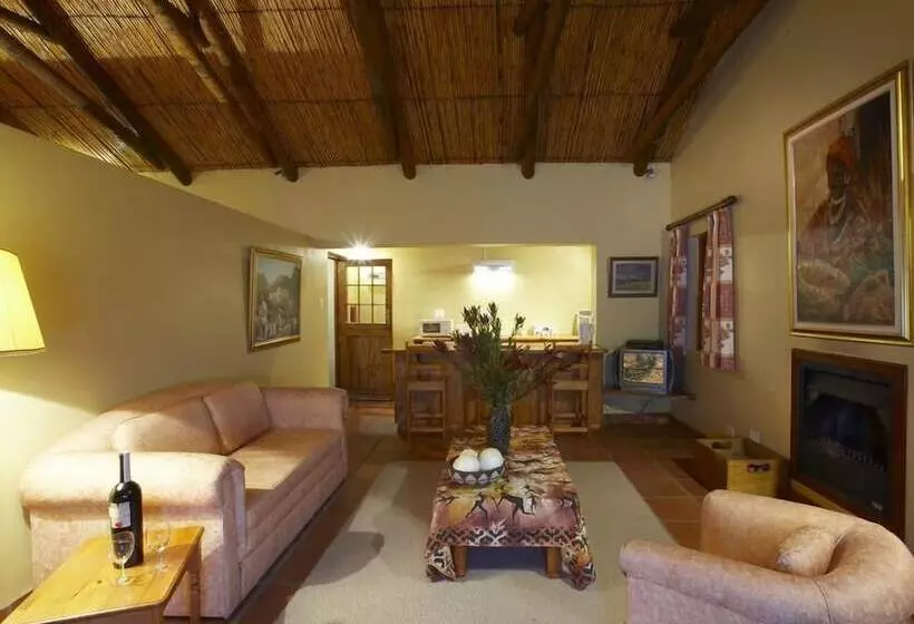 Majatalo Bushmanspad Estate