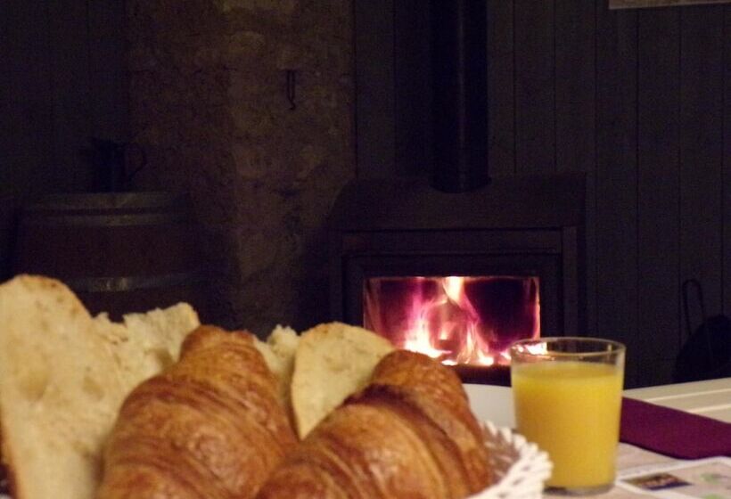 بنسيون Les Troglos De Beaulieu