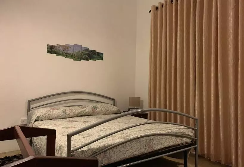 پانسیون Marawila Residence