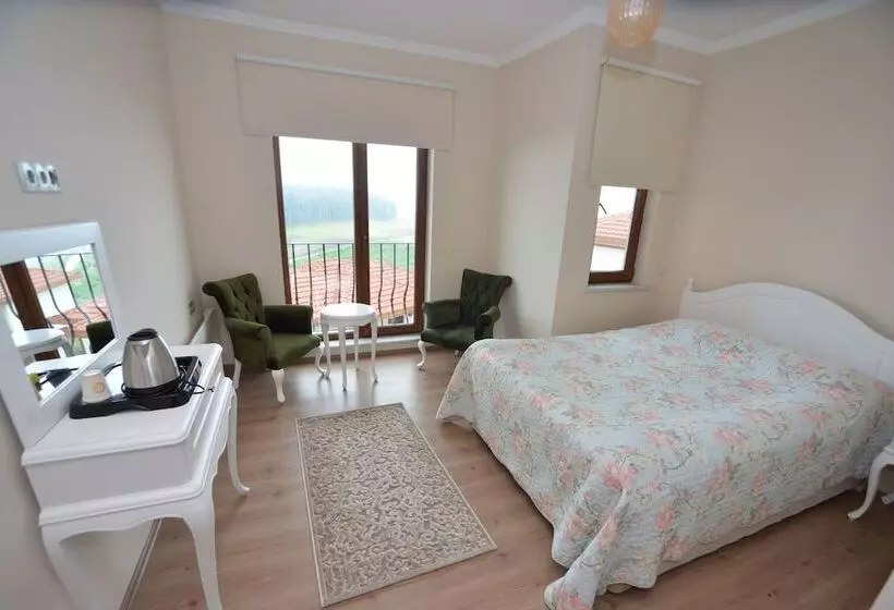 Akamoy Boztepe Otel & Restorant