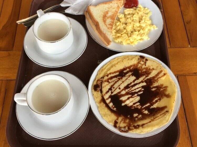 민박 The Sandat Bungalow