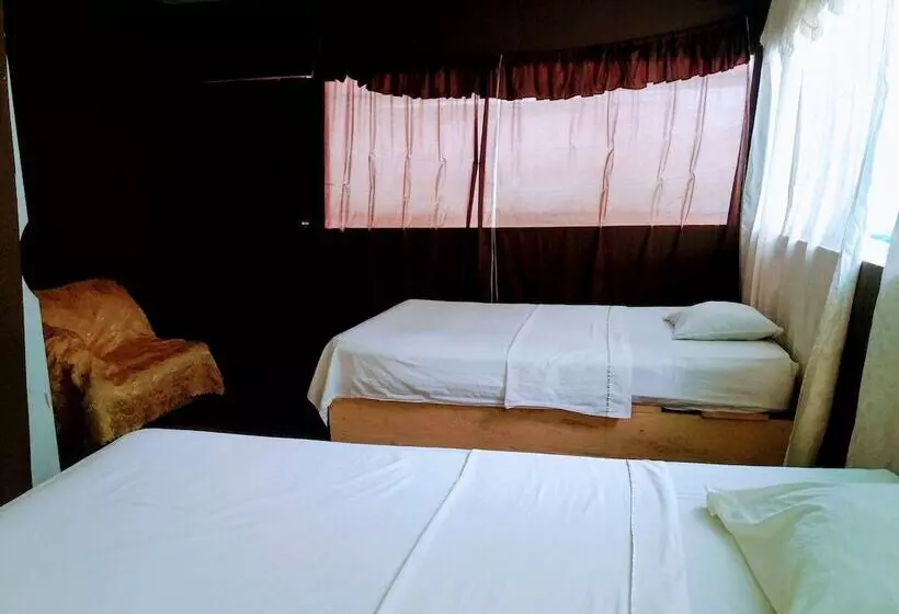 Hotelli Amazon Queen Lodge