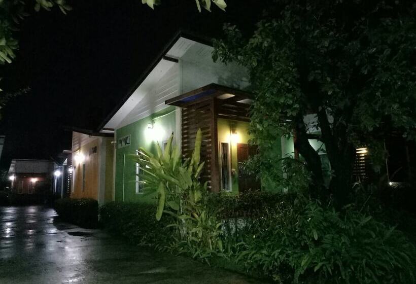 Szálloda Baanchang Resort