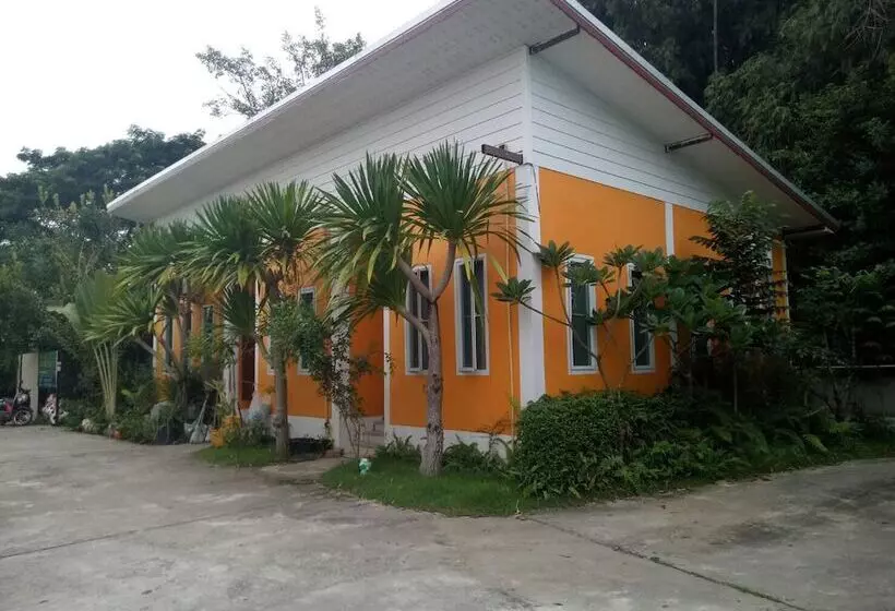 Hotelli Baanchang Resort