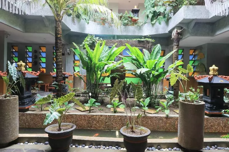 Hotelli Ddeks Residence