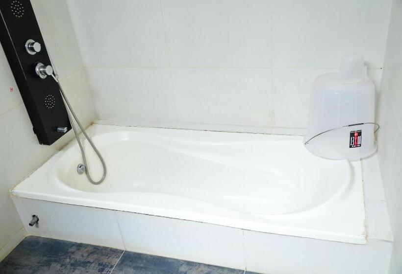 فندق Nijaguna Resorts