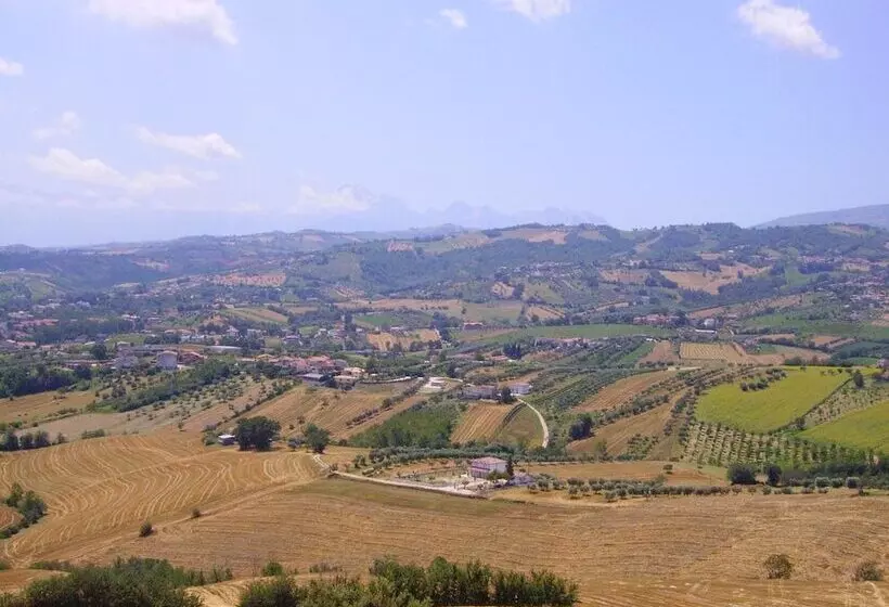 Maaseutuhotelli Agriturismo Il Vecchio Carro