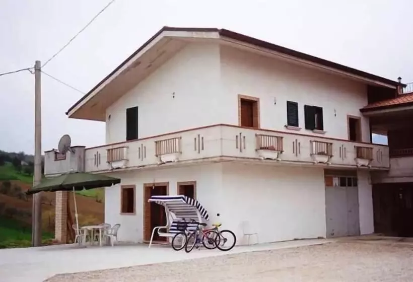 Maaseutuhotelli Agriturismo Il Vecchio Carro