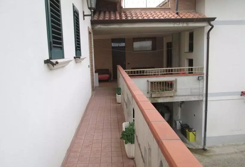 Maaseutuhotelli Agriturismo Il Vecchio Carro