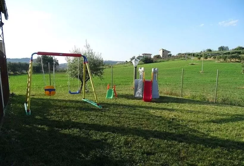 Maaseutuhotelli Agriturismo Il Vecchio Carro