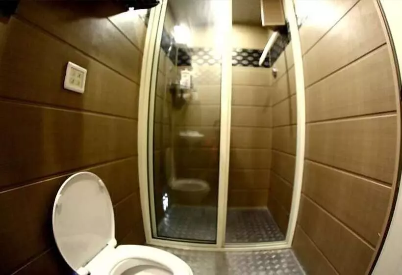 Hotelli Stay At Kumbh