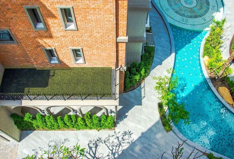 هتل Title Residencies By Phuket Apartments