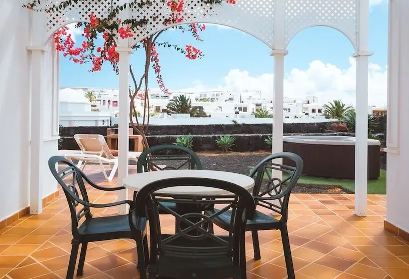 Apartamentos LIVVO Coloradamar