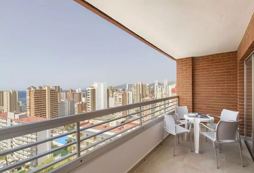 Aparthotel Bcl Levante Lux