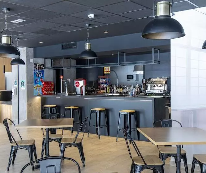 Aparthotel Bcl Levante Lux