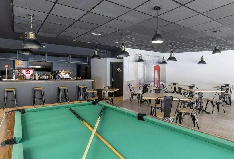 Aparthotel Bcl Levante Lux