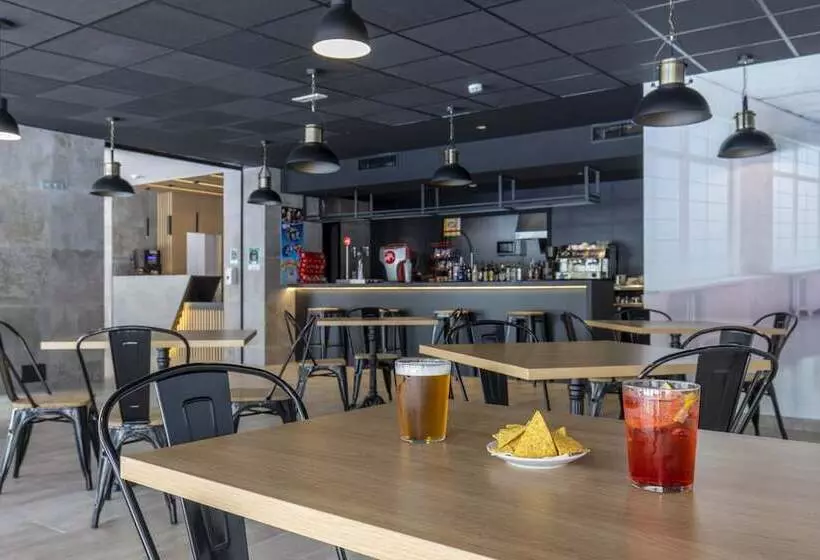 Aparthotel Bcl Levante Lux