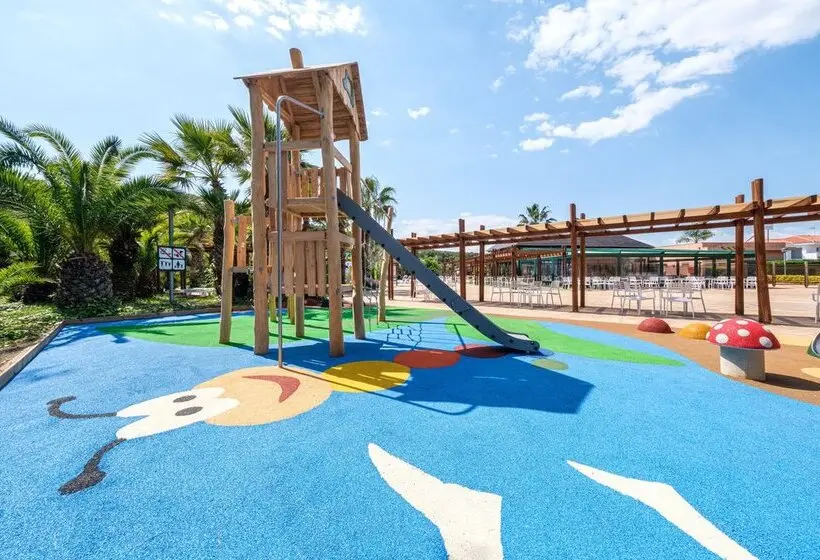 Camping Estival Torre De La Mora