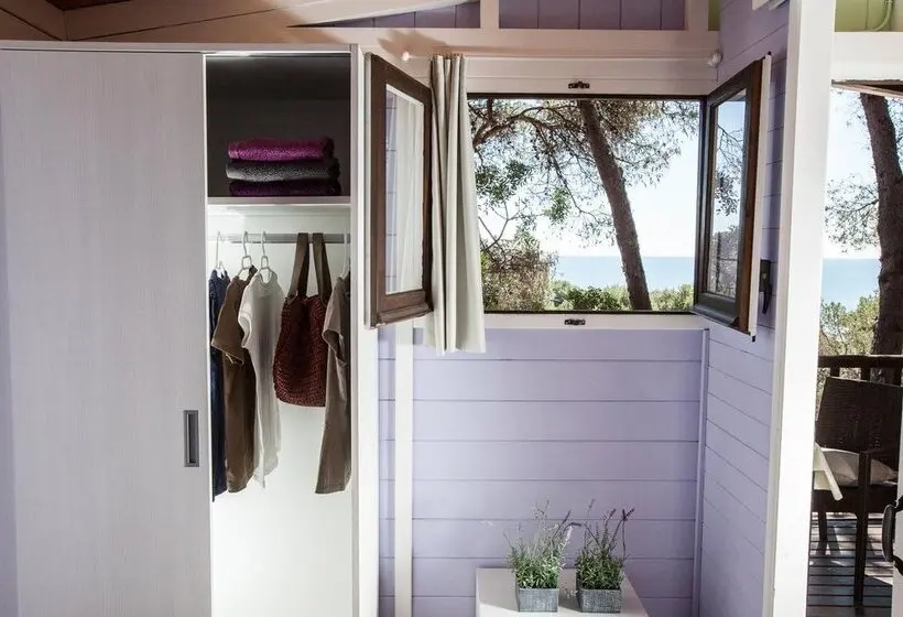 Camping Estival Torre De La Mora