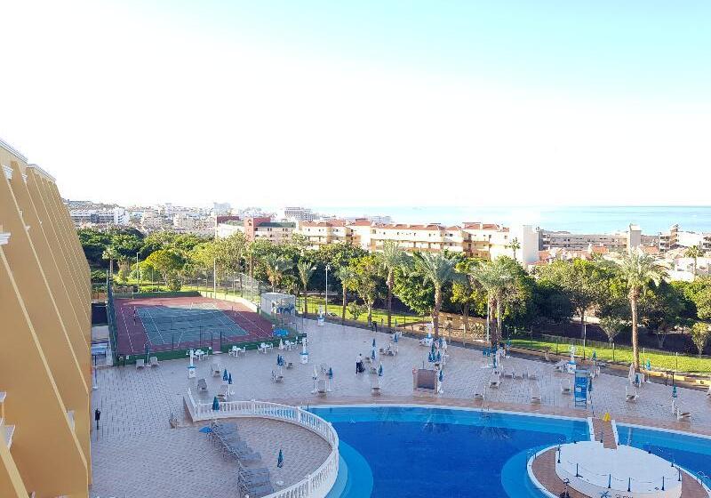 Chatur Playa Real Resort