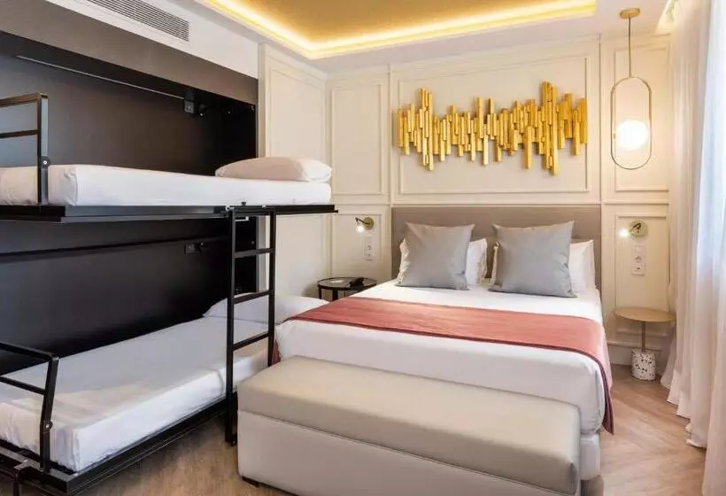 هتل Catalonia Goya