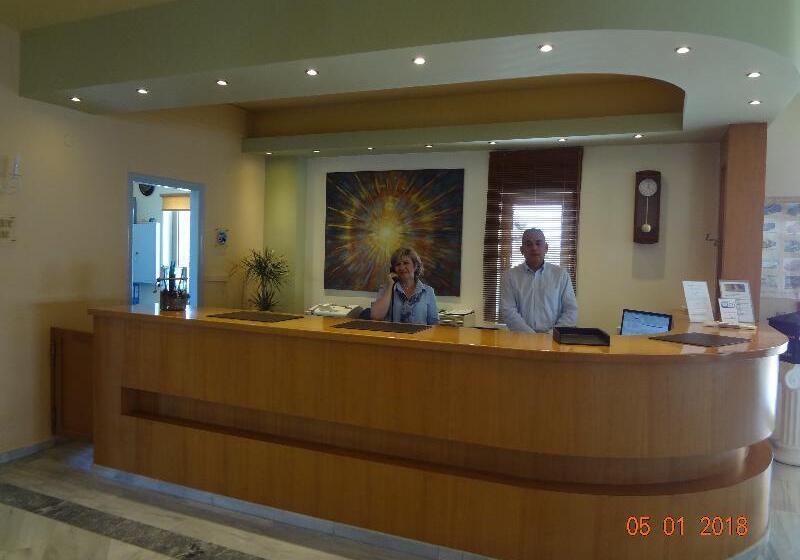 فندق Stella Blue Seaside Resort